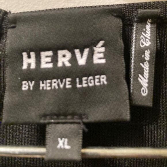 Herve by Herve Leger black cut out crop top - Picture 3 of 3